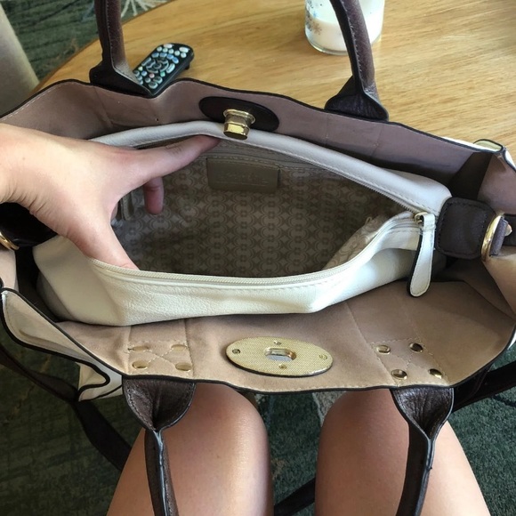 Purse - Picture 2 of 3